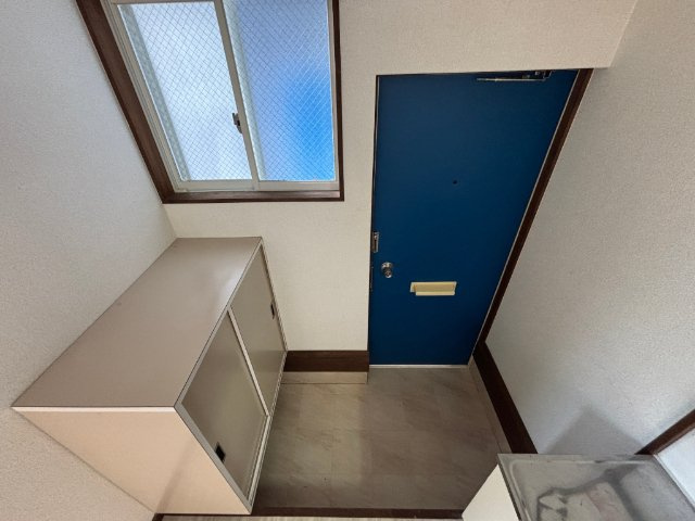 サンシャイン矢岳の玄関