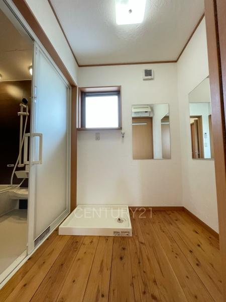 前橋市六供町中古一戸建ての居間・リビング