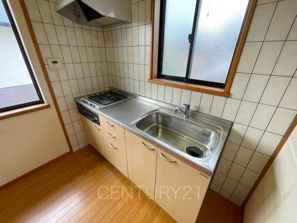前橋市六供町中古一戸建てのキッチン|２階キッチン