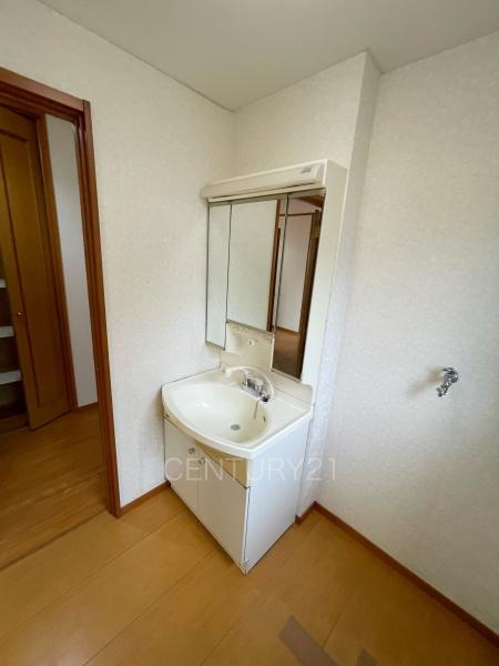 前橋市六供町中古一戸建ての独立洗面台|洗面脱衣所