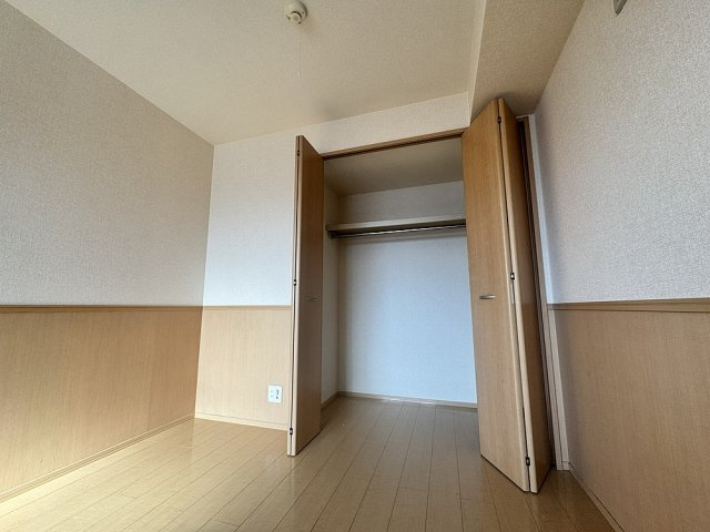 レフィナードカルチェC棟の収納