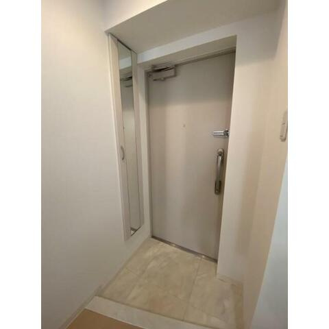 【玄関】