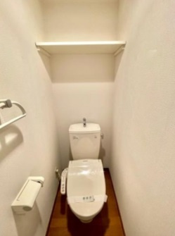 ラクラス田原町 のトイレ