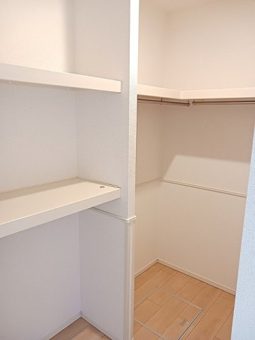 【収納】 | エヴァーグリーンⅡ | 収納のためのスペースです