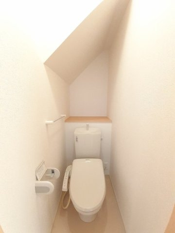 ファイン・グレースⅡのトイレ|コンパクトで使いやすいトイレです