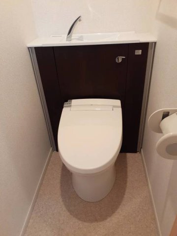 サニーレジデンスのトイレ|シンプルで使いやすいトイレです