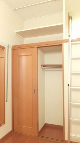 レオパレスハナブサＮａｒａⅡの内装|内装は落ち着いています