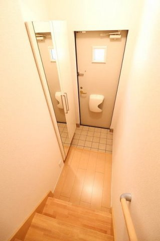 【玄関】 | コーリンエステートエビスⅡ | きれいな玄関です
