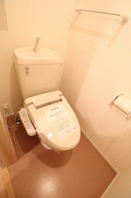 【トイレ】 | コーリンエステートエビスⅡ | 清潔感のあるトイレです