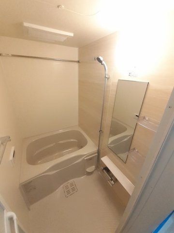 セントラルヒルズ昭和町の浴室|お風呂です