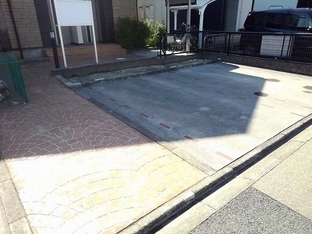 クラールＦの駐車場|駐車場です