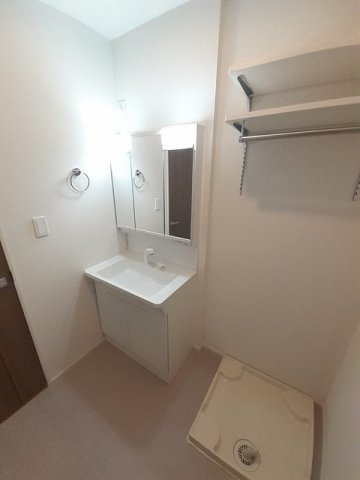 シャルム泗水５番館　Ａの洗面所|洗面所です
