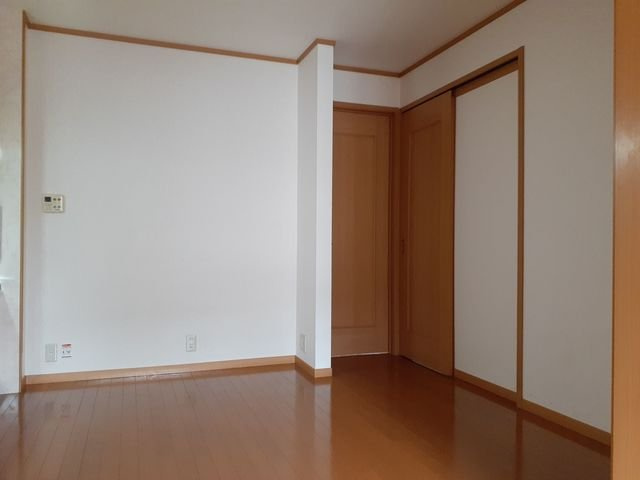 プラシードの居間・リビング