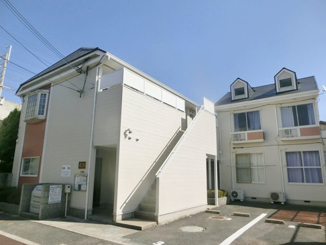 レオパレス千亀利の外観|きれいな外観です