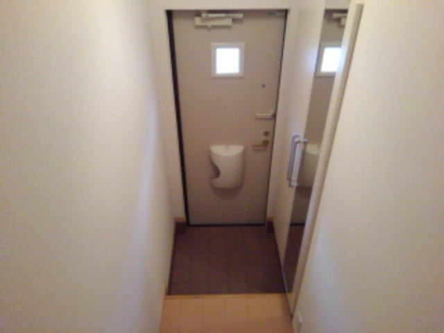 ジュネス　リアンの玄関|きれいな玄関です