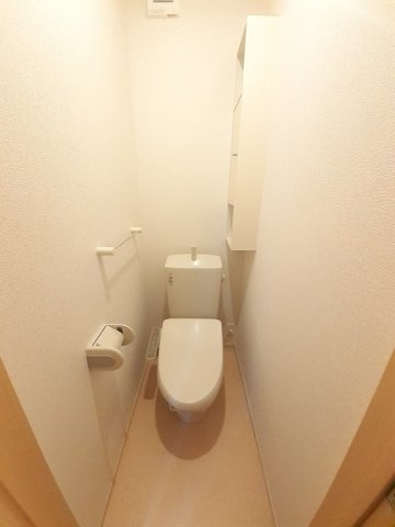 プリムローズ二色Ⅱのトイレ|ゆったりとした空間のトイレです