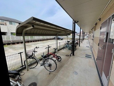 レオパレスはざまのその他|駐輪場