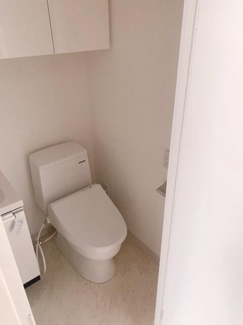 リヴシティ横濱蒔田弐番館のトイレ