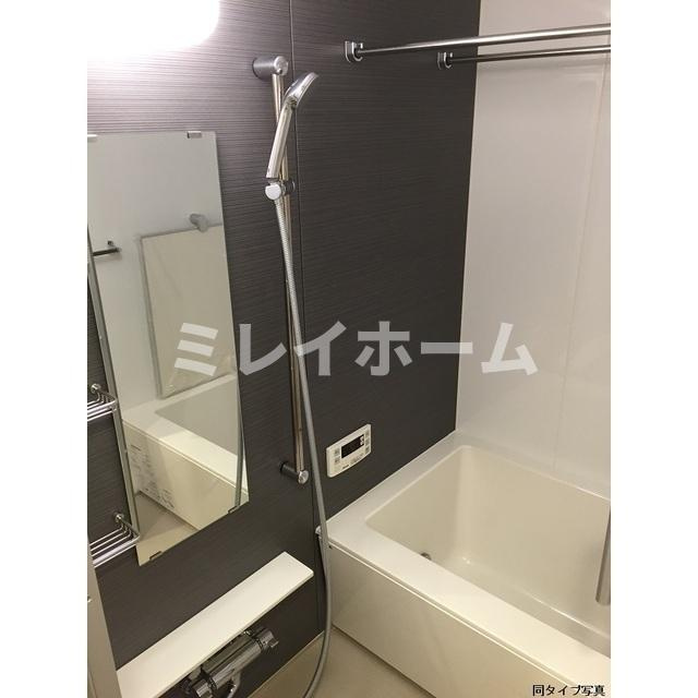 コンフォリア蒲田の浴室