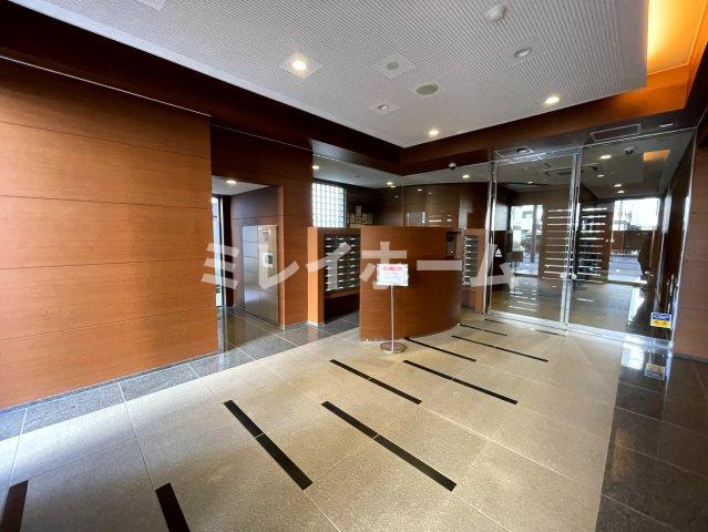 アーレア戸越公園のエントランス