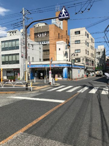 レガーレ千歳烏山の周辺|ローソン南烏山五丁目店 375m
