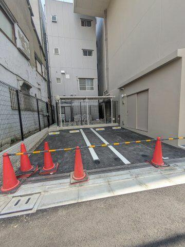 ラクレイス曳舟の駐車場