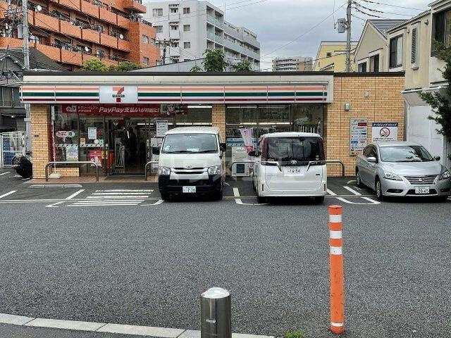 ラクレイス曳舟の周辺
