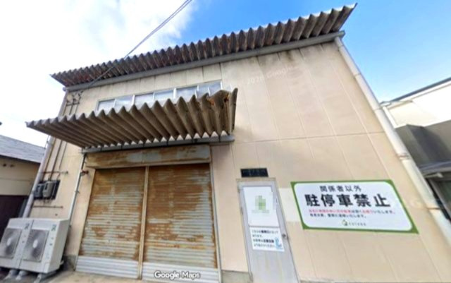 浜寺石津町東４丁倉庫の外観