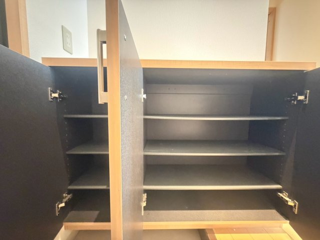 西宮北口ビルくすの木の収納
