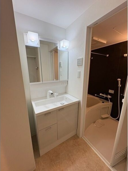 KIT大和田Residenceの洗面所
