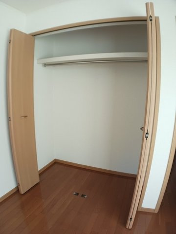 フレグランスＦの収納