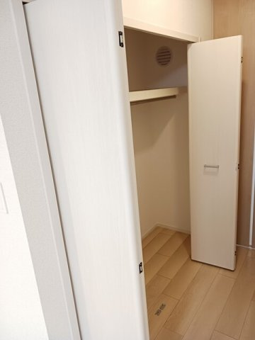 パラジソ大町の収納