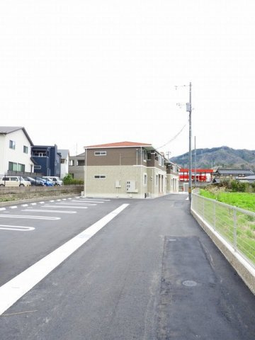 サンフラワー　Ａ棟の駐車場