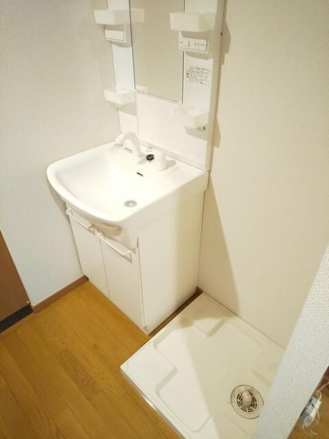 シャルマン草加Ⅴの洗面所