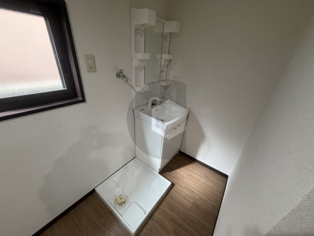 村田マンションの洗面所