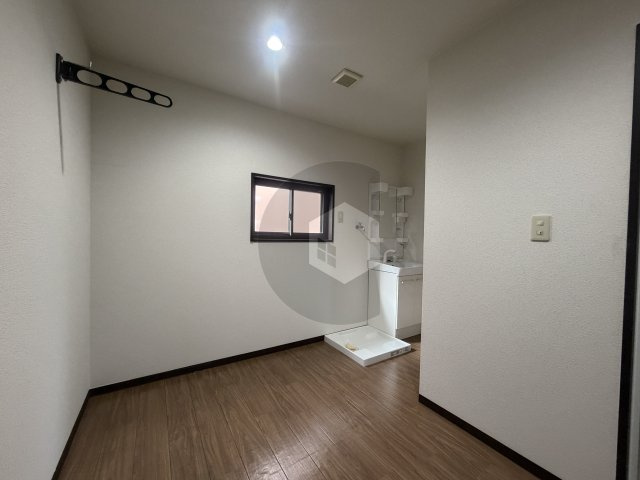 村田マンションの洋室