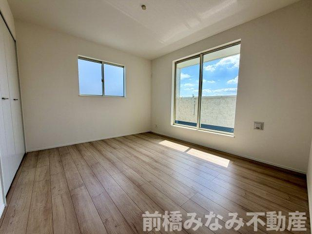 【新築】高崎市倉賀野町　限定１棟　ハートフルタウン　新築建売の洋室|きれいな洋室です