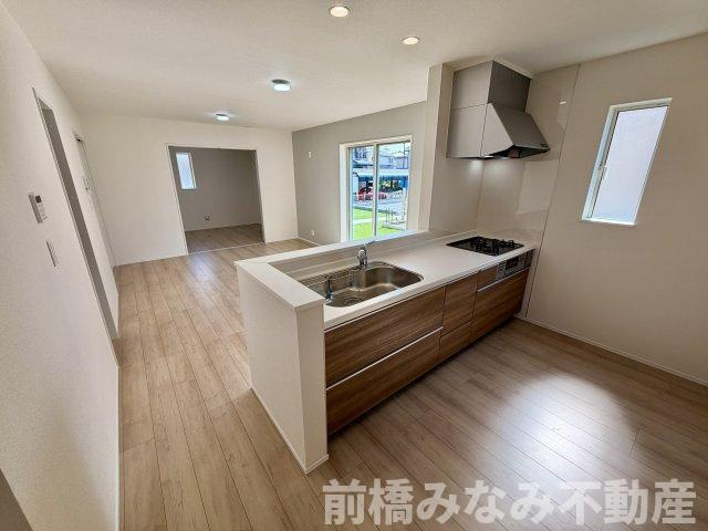 【新築】高崎市倉賀野町　限定１棟　ハートフルタウン　新築建売のキッチン|きれいなキッチンです