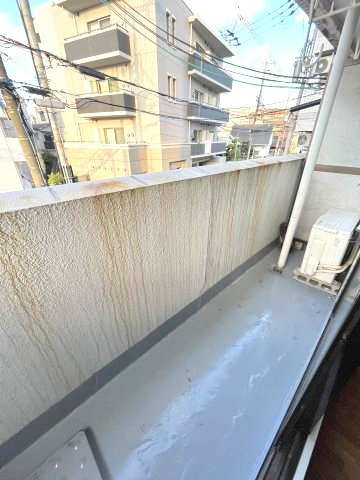 プレアール古川橋のバルコニー