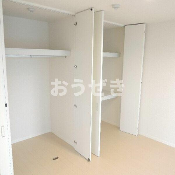 プログレス新鶴見の収納