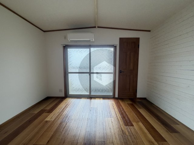 村田マンションの寝室