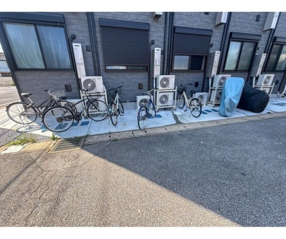 Ｌ．Ｅ．Ｈｉｌｌｓのその他共用部分