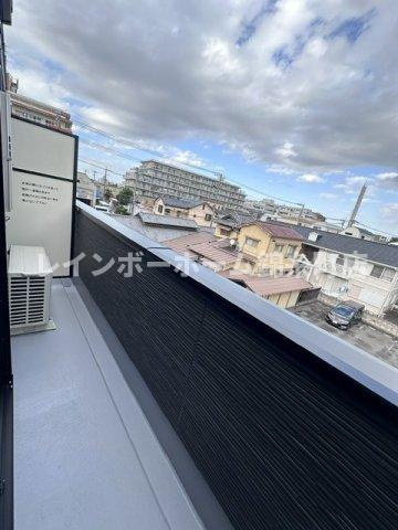 AJ南行徳Northのバルコニー