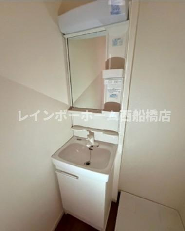 アットリラ八千代台東の洗面所