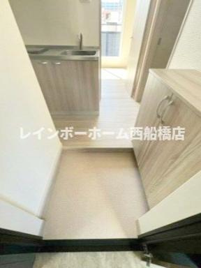アットリラ八千代台東の玄関