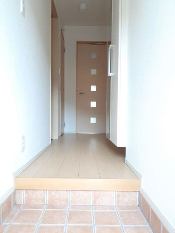 サニーテラスの玄関