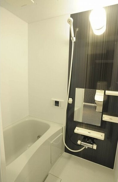 モデルノ塩池(モデルノシオイケ)の浴室