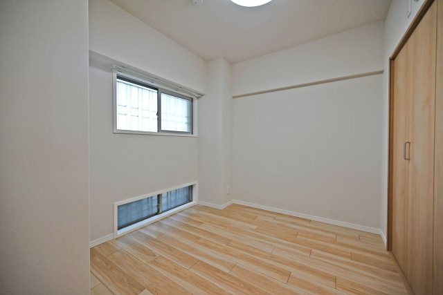 公社千里山田Ｄ住宅A-2棟の子供部屋|洋室約4.3帖
子ども部屋に適した広さがあり、学習机やベッドもゆったりとレイアウトできます。