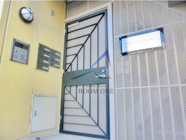 Maison de Pivoinのエントランス|エントランスです。