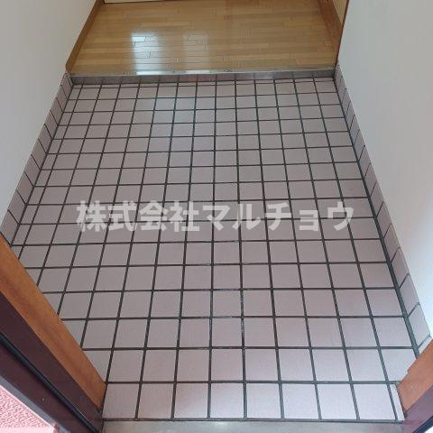 クイーンズコートNの玄関|毎日通る玄関はこちらです